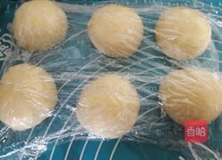 卡士达酱奶油面包的做法图解7