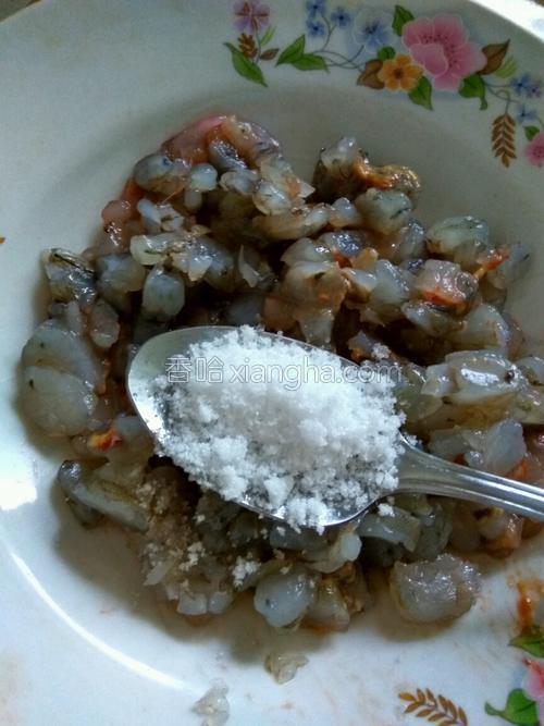 菠菜虾仁鸡蛋饺子馅的做法大全【图】_菠菜虾
