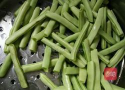 炒四季豆的做法图解1