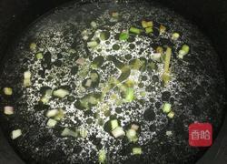 虾仁小白菜汤的做法图解4