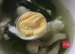 枸杞叶瘦肉咸蛋汤的做法图解6