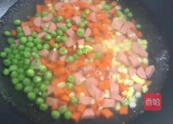 菠萝炒饭的做法图解4
