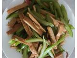 西芹飘香