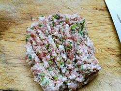 猪肉大葱馅怎么调好吃,2017猪肉大葱馅的家常