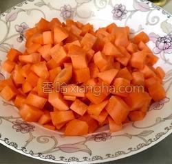 如何切黄瓜丁胡萝卜丁 MjUwX2MxXzA