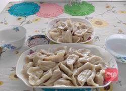 如何做水饺皮的方法 MjUwX2MyOjEvM15yYjI6MS84XzE4MA