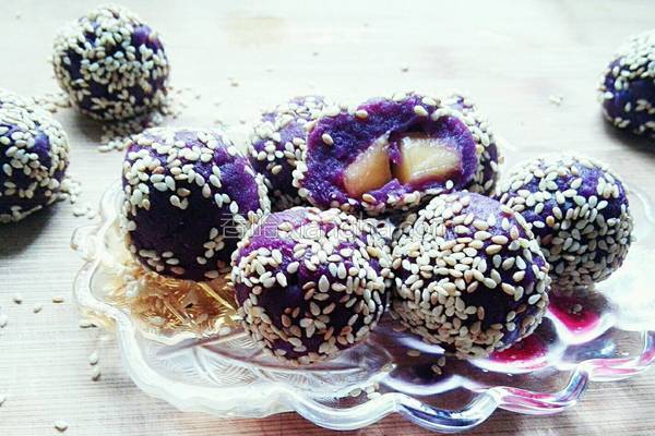 紫薯木瓜糯米团子的做法_紫薯木瓜糯米团子的