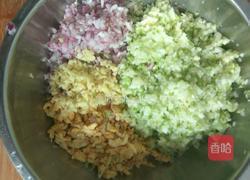 鸡蛋西葫芦洋葱……饺子馅（鲜香型）的做法图解6