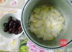 红枣银耳马蹄糖水的做法图解3