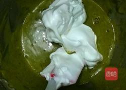 抹茶草莓卷（无油版）的做法图解4