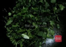 香菜炒鸡蛋的做法图解5
