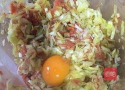 牛肉韭黄馄饨的做法图解2