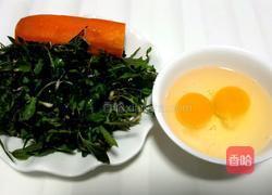 苦麻菜炒鸡蛋的做法图解1