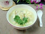 清炖鳕鱼豆腐汤