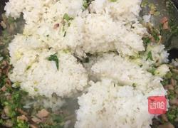 蒜香芹菜炒饭的做法图解7
