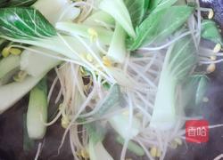 鸡蛋炒河粉的做法图解4