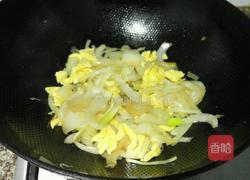 洋葱炒鸡蛋的做法图解8