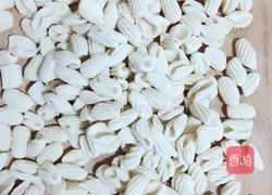收工麻食(窝窝面)的做法图解7