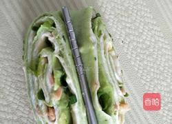 撞色火腿粒香葱花卷的做法图解10