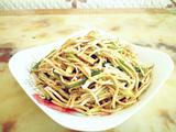 凉拌豆腐丝