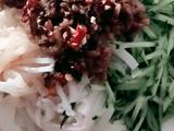 肉丝拉皮