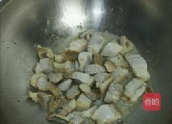 咸肉烧蘑菇的做法图解4