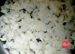 银耳莲子羹的做法图解2