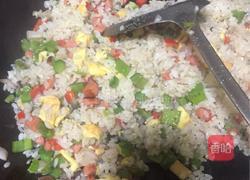 菠萝炒饭的做法图解10