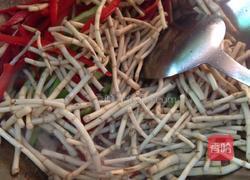 鱼腥草炒肉丝的做法图解6