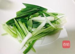 大蒜炒土鸡蛋的做法图解2