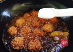 红烧肉丸包鹌鹑蛋的做法图解23