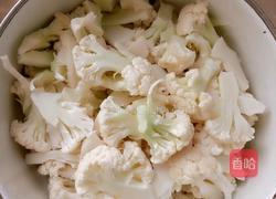 西红柿炒菜花的做法图解1