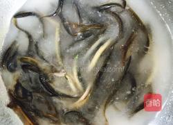 香酥小泥鳅的做法图解1