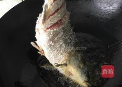 糖醋鲤鱼的做法图解7