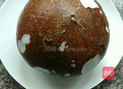 椰子鸡汤的做法图解1