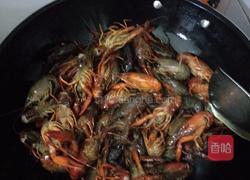 鲜香麻辣小龙虾哟的做法图解5