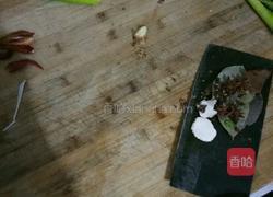 炖排骨的做法图解1