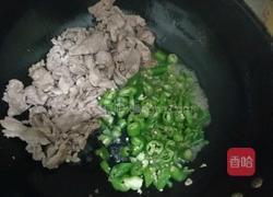 油豆腐炒肉的做法图解4