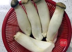 烤鸡腿菇的做法图解1