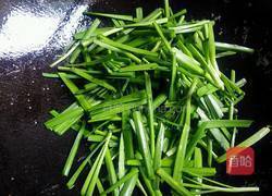 韭菜炒鸡蛋的做法图解7