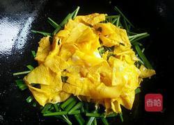 韭菜炒鸡蛋的做法图解8