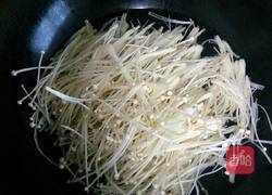 麻辣金针菇的做法图解3