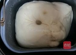 奶油小面包的做法图解2
