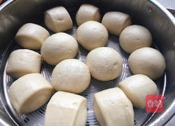 红糖小馒头的做法图解1