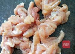 两丝炒鸡肉的做法图解6