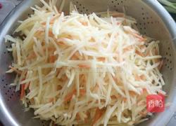 鸟巢土豆饼的做法图解1