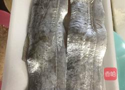 炸带鱼的做法图解3