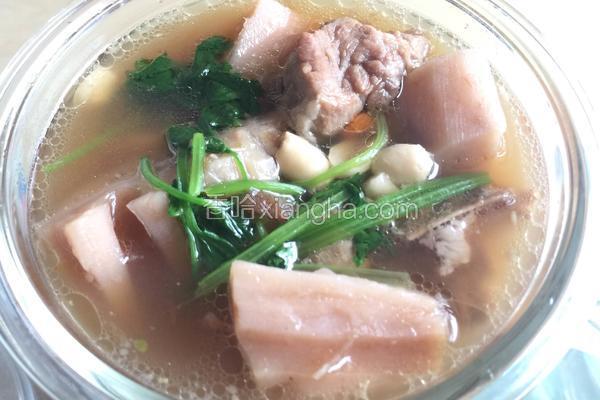 莲藕排骨汤怎么做汤不黑不白 NjAwX2MyXzQwMA