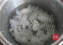 龟苓膏银耳糖水的做法图解4