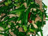 韭菜苔炒肉丝